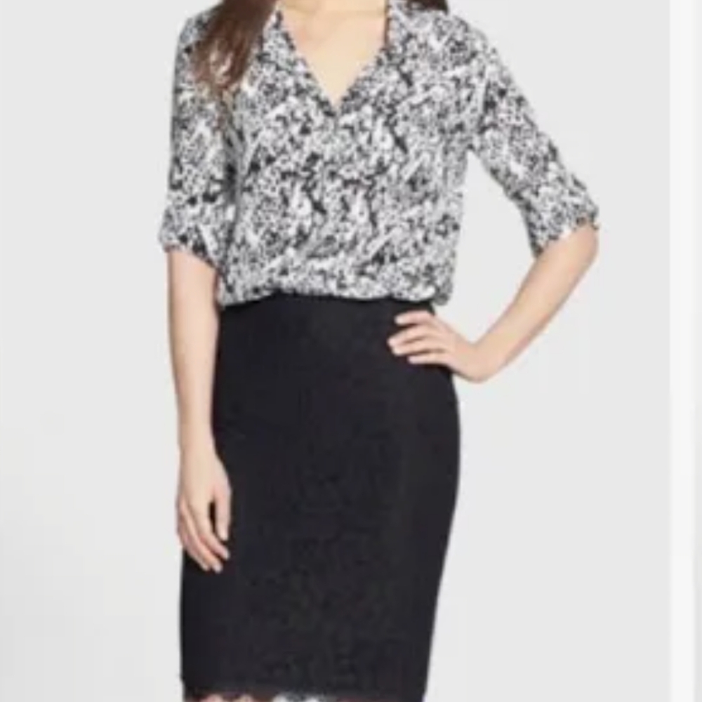 DIANE VON FURSTENBERG DVF BLACK LACE SKIRT Size 12